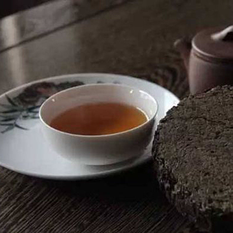 Pure Nature Black Tea Brick With Raw Dark Green Tea For Slimming